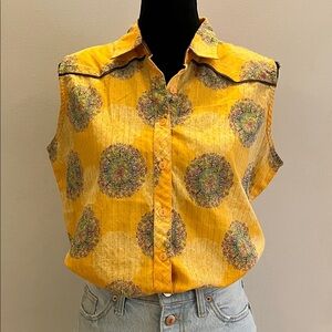 Vintage Aura by Wrangler sleeveless western top, size L, yellow stripe medallion